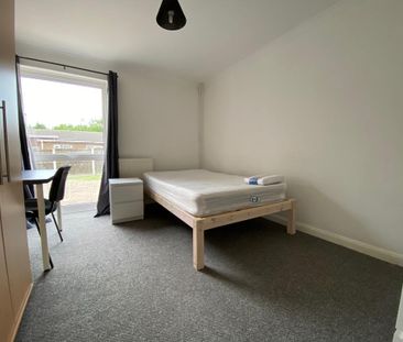 1 bedroom terraced house to rent - Photo 2