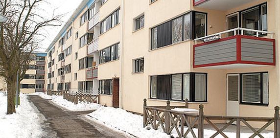 Kullstigen 24, Skogås - Foto 2