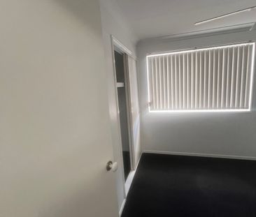 Holland Park West - Photo 2