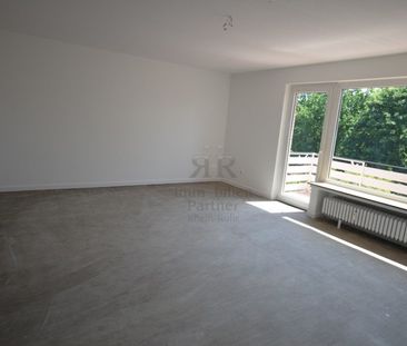 Sehr schönes Apartment mit Balkon und einem modernen Badezimmer! - Photo 3
