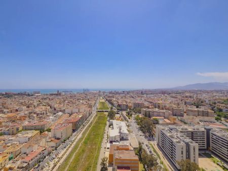 Paseo Martiricos, Málaga, Andalusia 29009 - Photo 4