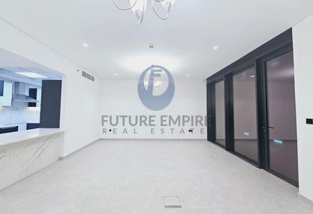 Luxurious 2BHK + Store + Laundry | Nearby Metro - Photo 5