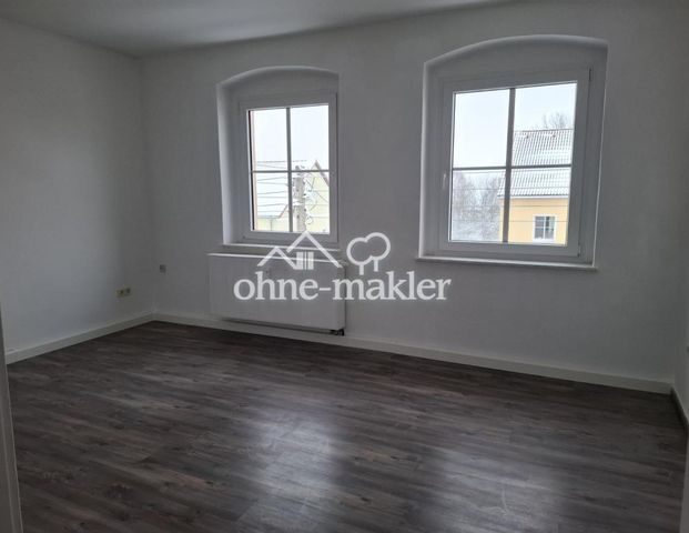 2-Raum-Whg., Bad mit Fenster, Badewanne incl. Dusche, neu renoviert / auch für ALG/BüGe mögl. - Foto 1