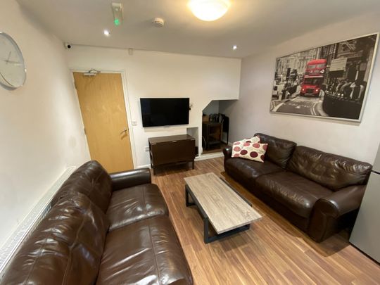 Room in a Shared House, Exeter Road, B29 - Photo 1