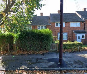 Sheffield Drive, Romford RM3, London - Photo 5