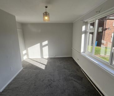 2 Bed Semi Detached house - Photo 4