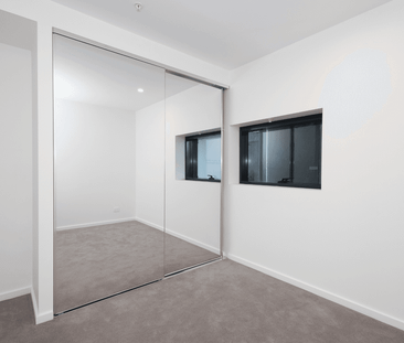 Modern 2-Bedroom Apartment in the Heart of Labrador - Photo 6