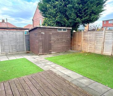 3 bedroom semi-detached house to rent - Photo 6