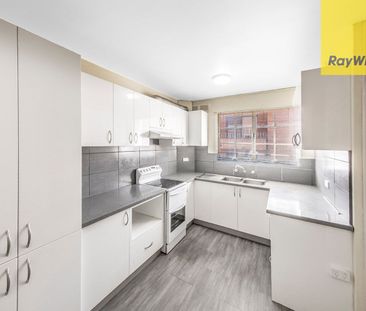 Fully Renovated Apartment - Prime Location! - Photo 5
