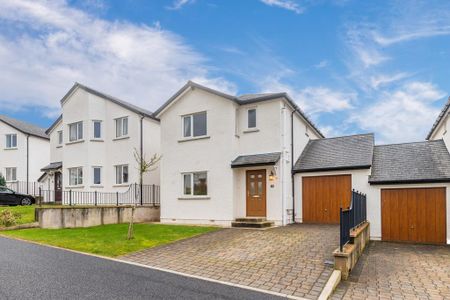 3 bedroom detached house to rent - Photo 3