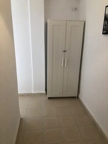 Carrer Lo Rat Penat, Valencia, Valencian Community 46023 - Photo 4