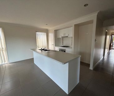 Modern Family Home in a Convenient Location - Photo 6