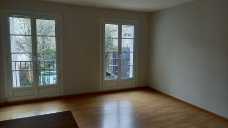 LAVAL, appartement T2 de 46 m² au 1er étage - Photo 3