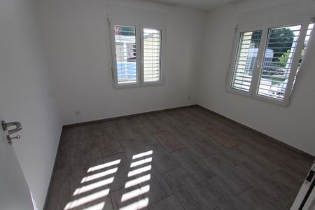 Moderne 4.5 Zim. Wohnung zu vermieten! - Photo 3