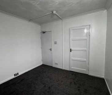 House share to rent - Photo 1