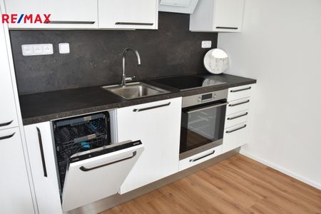 Pronájem bytu 1+kk v osobním vlastnictví 33 m², Znojmo - Fotografie 2