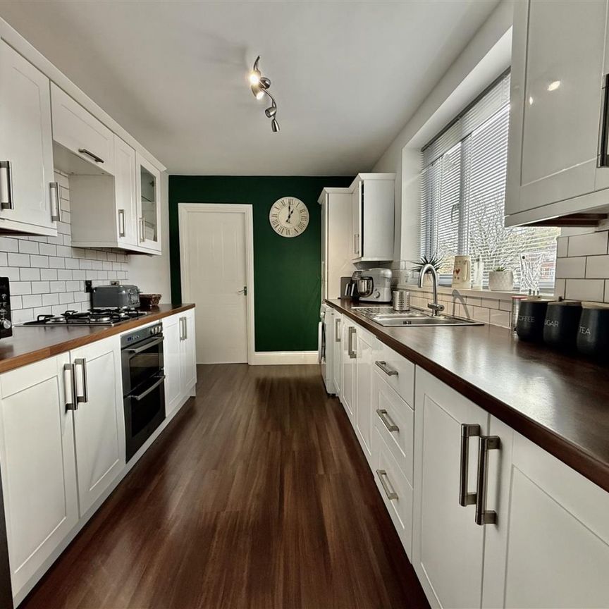 Brack Terrace, Gateshead - Photo 1