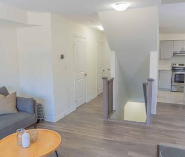 For Lease - 3372 Swordbill Street, Pickering, Ontario - Photo 3