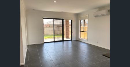 GREAT LOCATION - Photo 2