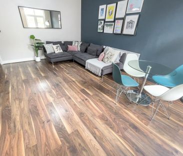 6 bedroom terraced house to rent - Photo 2