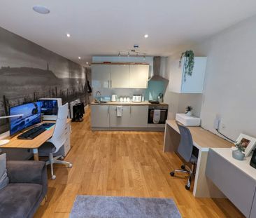 67 Newsome Road, Huddersfield, HD4 - Photo 4