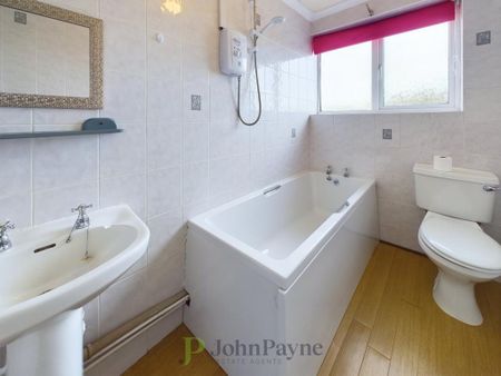 2 bedroom apartment to rent - Photo 2