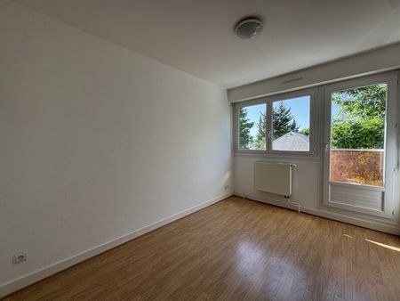 Location Appartement 2 pièces 39m² ORLEANS 45100 - Photo 5