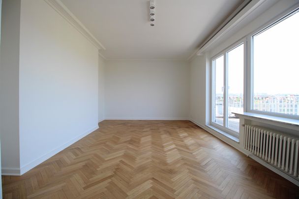 Place du Tomberg, 1200, Woluwe-Saint-Lambert - Photo 1