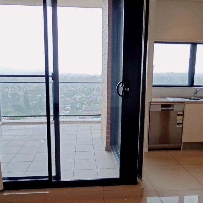 2 bed 2 bath - Photo 1