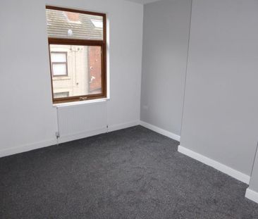 Woodview Place, Beeston, LS11 - Leeds - Photo 3