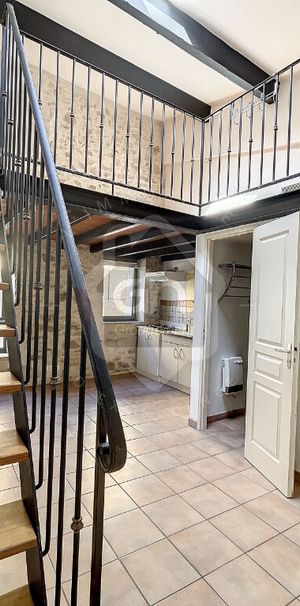 Location Appartement 1 pièce 31m² - Photo 1