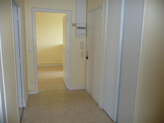 A louer : Appartement 3 Pièces à Fougères - Réf.2034CV - Photo 1