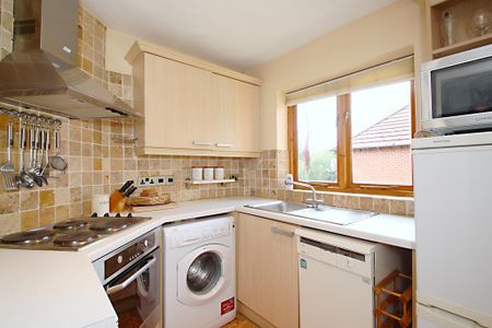 2 bedroom apartment to rent - Photo 3