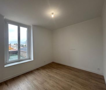 Location Appartement 3 pièces 45m² NIMES 30000 - Photo 4