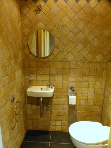 Duplex-app. met 2 slpk., terras en garage in Herk-de-Stad. - Photo 4