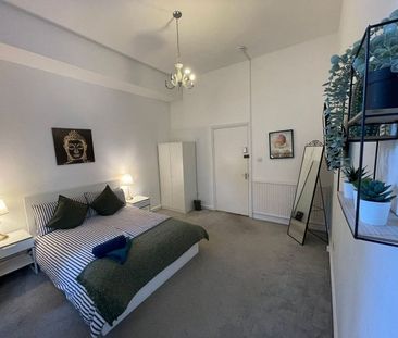Room in a Shared Flat, Finchley Road, NW3 - Photo 1