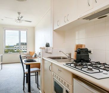 5619/570 Lygon Street, Carlton VIC 3053 - Photo 4