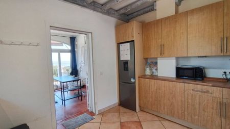 Luxury Villa for rent in Estepona, Andalusia - Photo 4