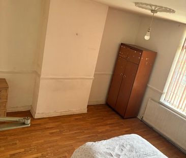 Room in a Shared House, Nechells Park Road, B7 - Photo 1