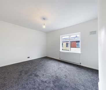 Higher Green Lane, Tyldesley, M29 - Photo 4