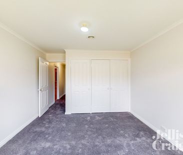 1/30 Bulla Road, Strathmore - Photo 4