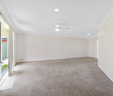 9 Chippendale Crescent, Currumbin Waters QLD 4223 - House For Rent ... - Photo 1