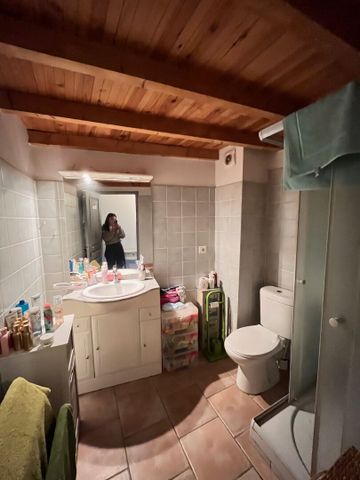 Location Appartement 3 pièces 64m² - Photo 4