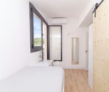 Carrer de les Balears, Barcelona, Catalonia 08023 - Photo 5