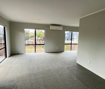Home with Spacious Yard - Photo 4