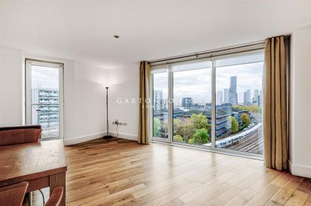 2 bedroom flat to rent - Photo 2