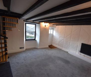 2 bedroom terraced house to rent - Photo 2