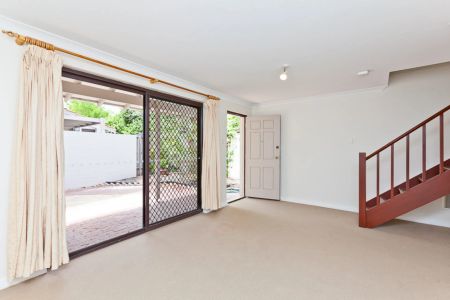 TOWNHOUSE, ONE OF 6! - Photo 5