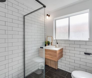 Fully Renovated Two Bedroom Unit - Photo 5