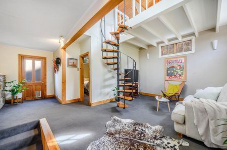 367 Liverpool Street, West Hobart TAS 7000 - House For Rent | Domain - Photo 2